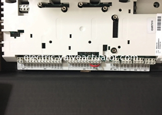 Giá tốt. Bảng CPU RDCU-12C của Bộ điều khiển ổ đĩa ABB ACS800 3AUA0000036521 MỚI trực tuyến