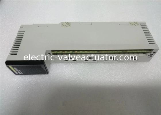 Giá tốt. Schneider 140DIO33000 discrete input module Modicon Quantum 32 I 24 V DC trực tuyến